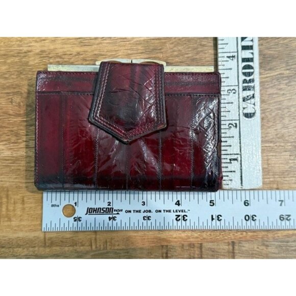 Burgundy Oxblood Eel Skin Bifold Wallet Kiss Lock Coin Vintage Dark Red Snap Fla - Picture 5 of 6